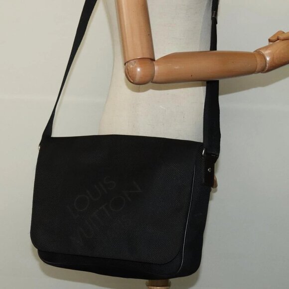 LOUIS VUITTON Damier Geant Petite Message Shoulder Bag - Picture 1 of 16